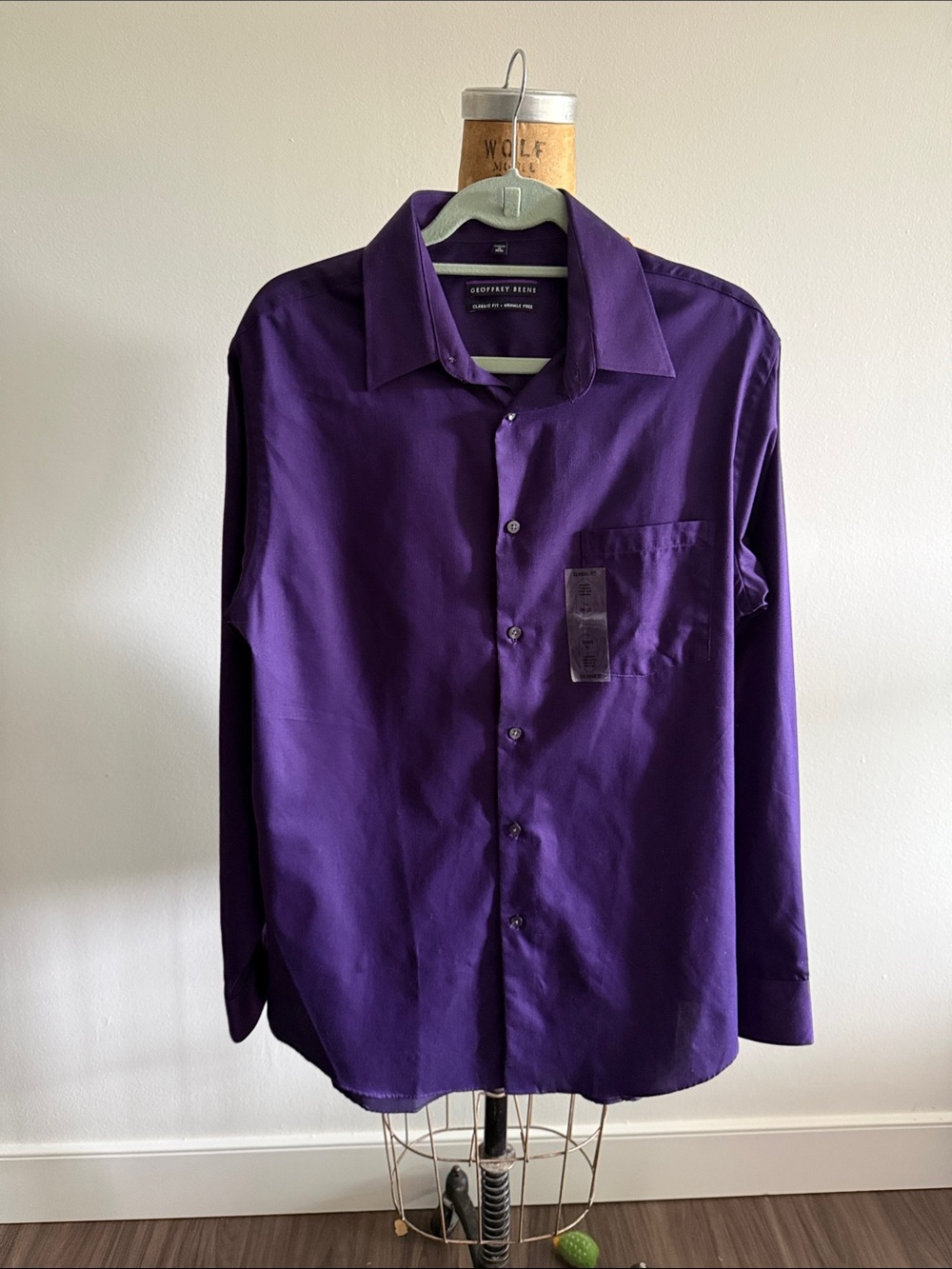 Geoffrey Beene Men's Deep Purple Dress Shirt